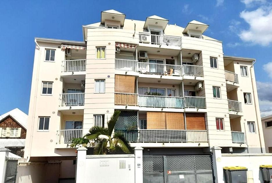 Comme Chez Soi - Studio Tout Equipe - By Sister Home Saint-Denis Dış mekan fotoğraf